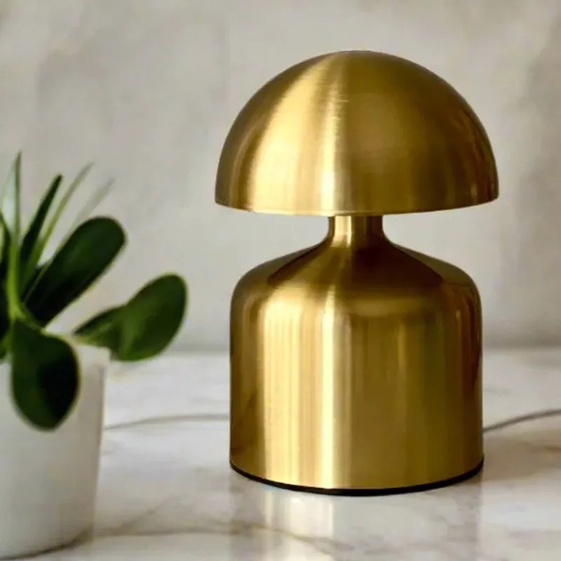 VarioLight Smart Metal Table Lamp - Gold media 5