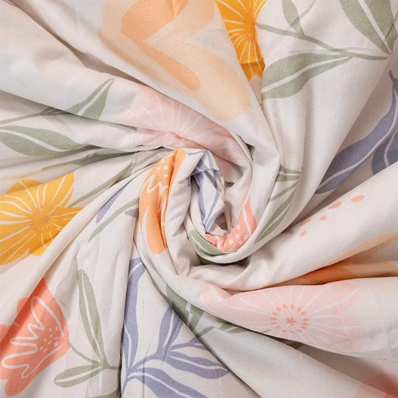 Floral Funfair Glace Cotton Comforter - 120 GSM media 5