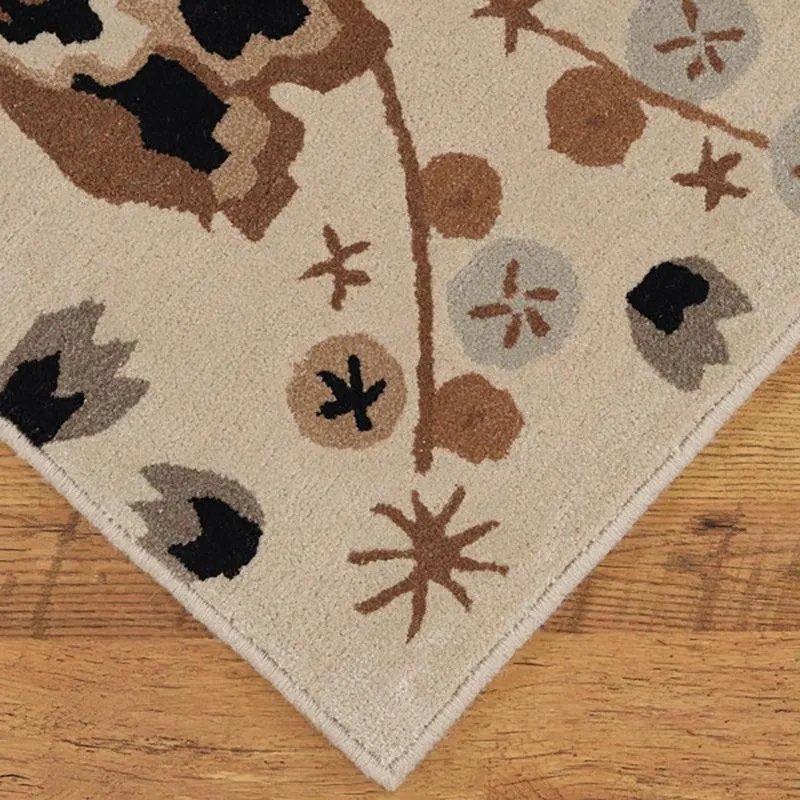 Haradrim Hand Tufted Floral Wool & Nylon Carpet - Black media 5