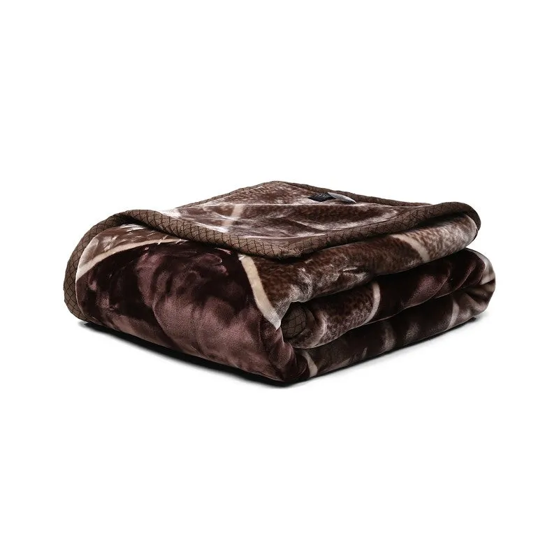 Monte Carlo Chocolate Dreamscape Blanket - 1000 GSM media 5