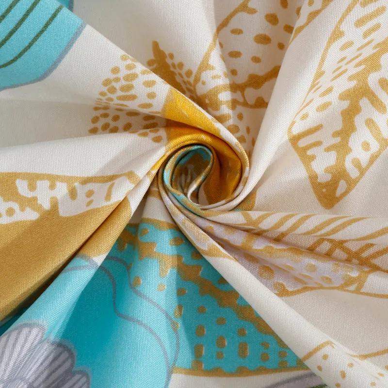Glean Table Cover media 4