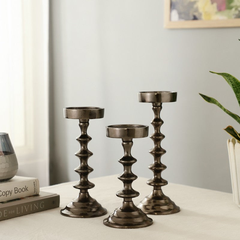 Gloya Candle Holders (Black) - Set of Three media 3
