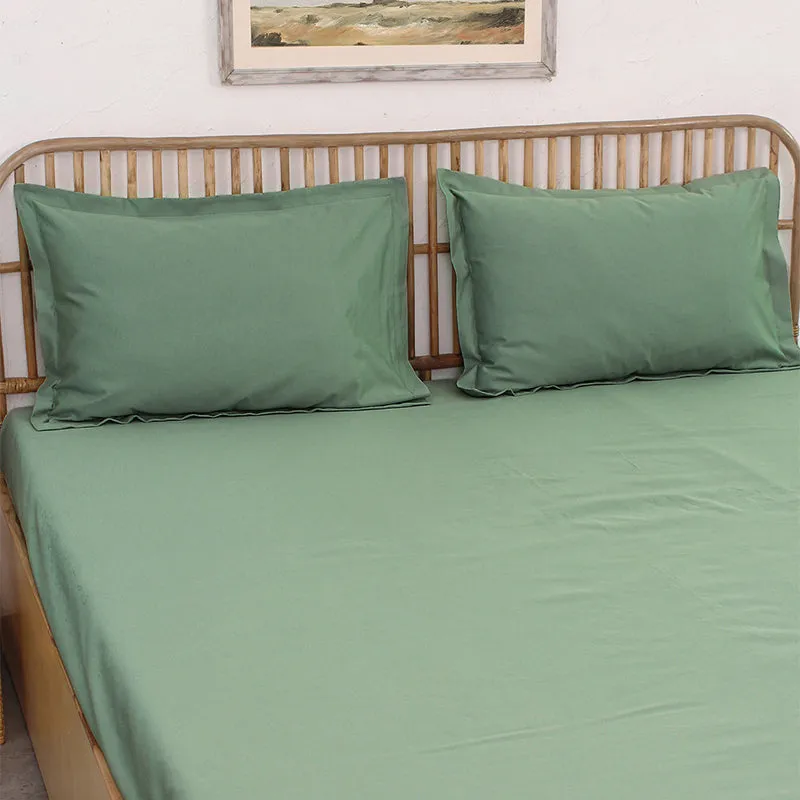 Blanqa Solid Cotton Bedsheet (Green) - 400 TC media 1