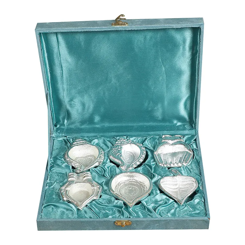 Shankh Aluminium Diya - Set Of Six media 6