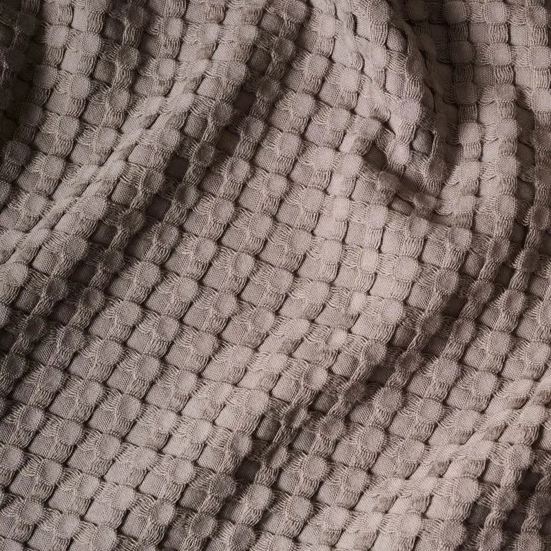 Fluffy Waffle Bath Towel - Grey media 4