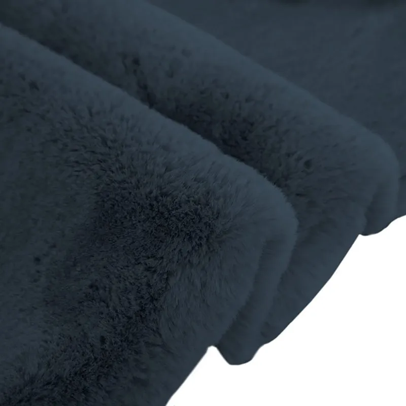 Luxe Neo Bath Mat - Charcoal media 3