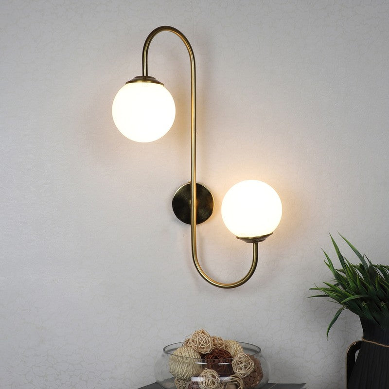 Zephyra Iron Wall Lamp