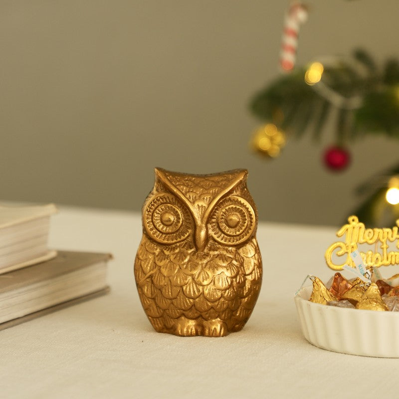 Guardian Owl Aluminum Table Showpiece