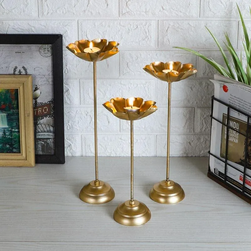 Sipushp Tealight Holder - Set Of Three media 1