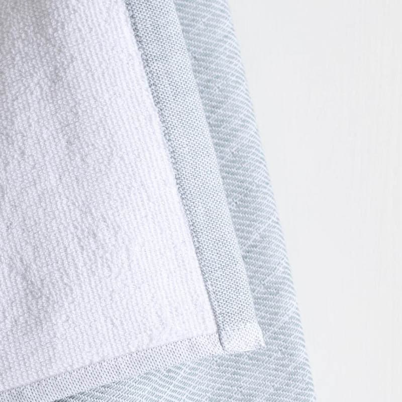 Pure Eartha Bamboo Bath Towel - Ash media 4
