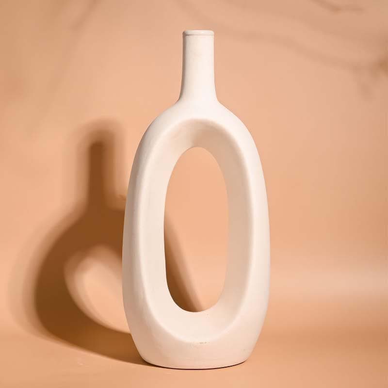 Gunnen Vases (White) - Set of Two media 4