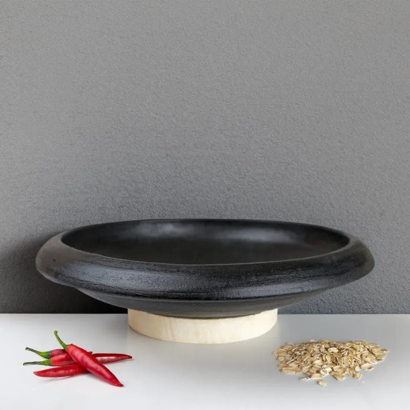 Sinta Clay Pan - Black media 1