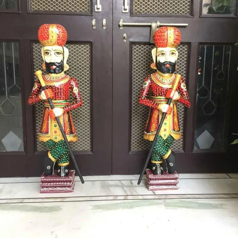 Empire Darbaan Showpiece - Set Of Two media 1
