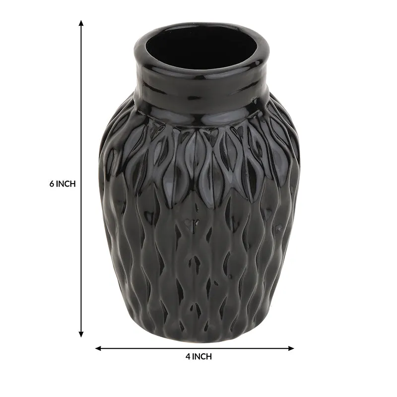 Faro Carve Ceramic Vase - Black media 5
