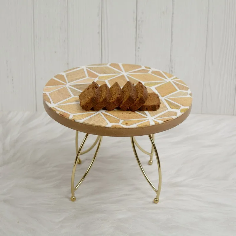 Elevated Charm Cake Stand - Gold media 1