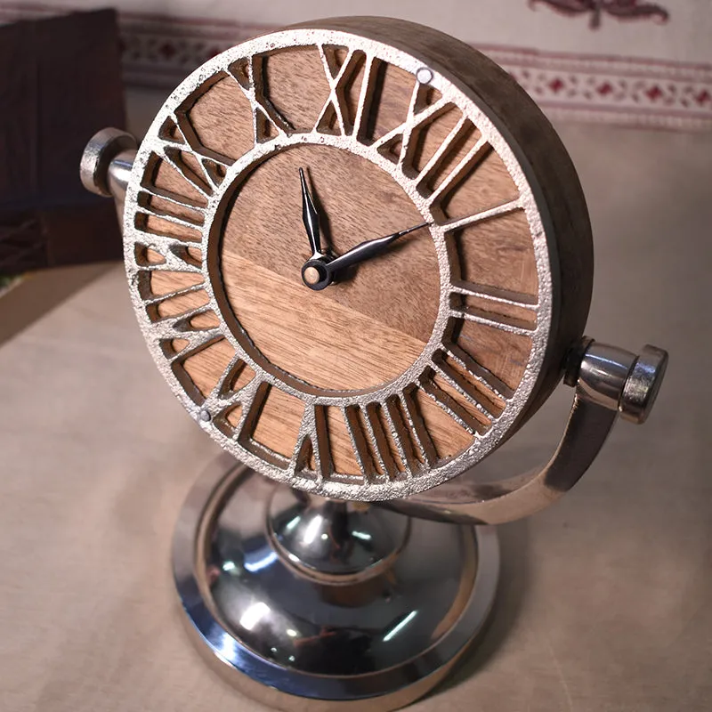 Silvan Time Rustic Table Clock media 1
