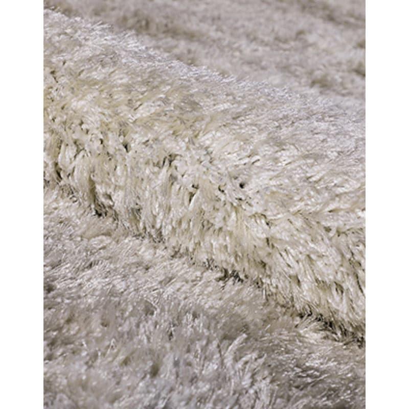 Table Tufted Woven Whisper Rug - White media 6