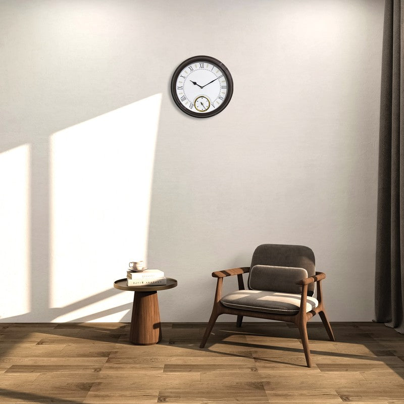 Regal Quartz Plastic Wall Clock media 4