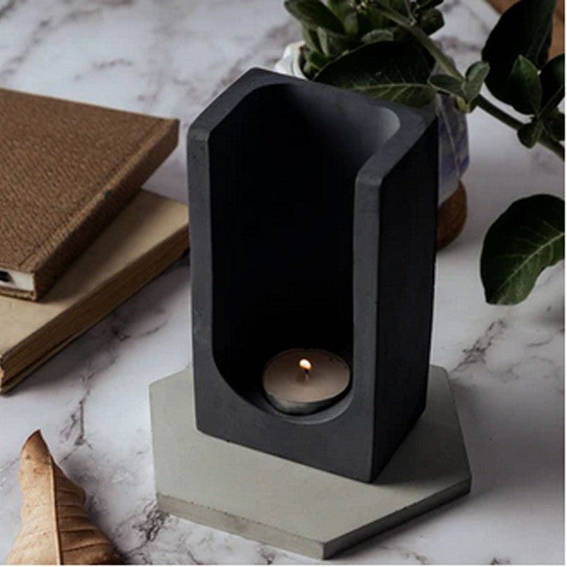 Vaugh Candle Holder