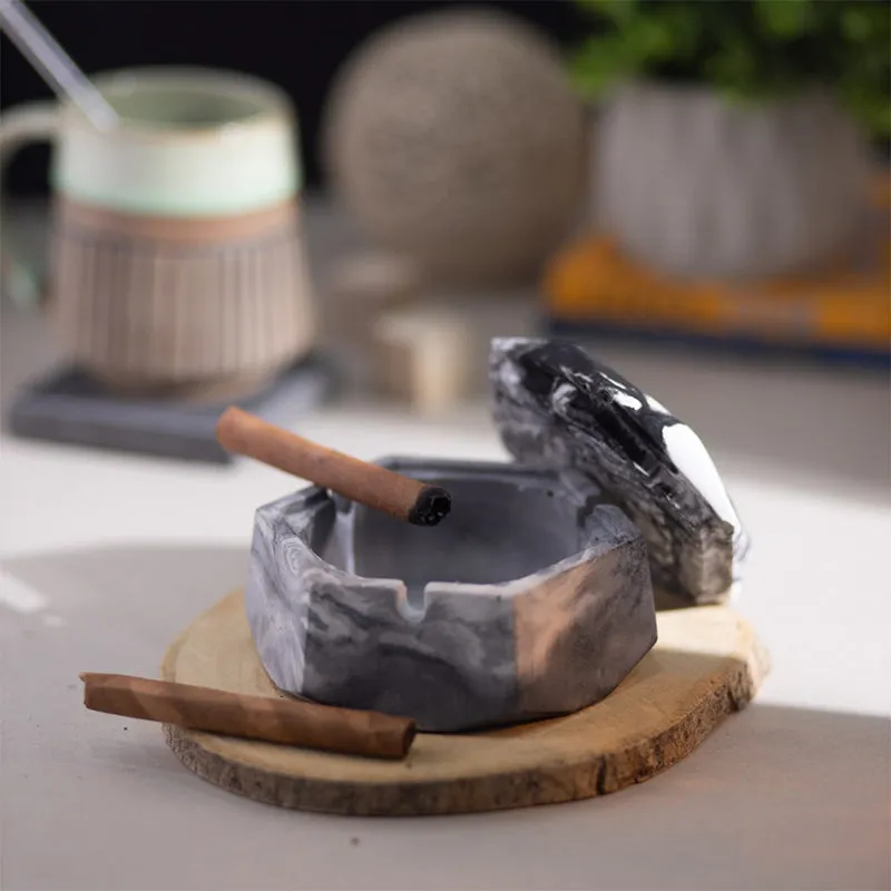 Barca Ash Tray media 3