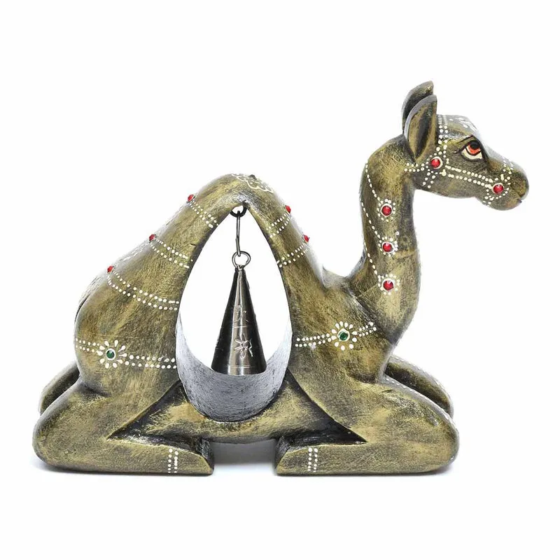 Resting Camel Showpiece media 3