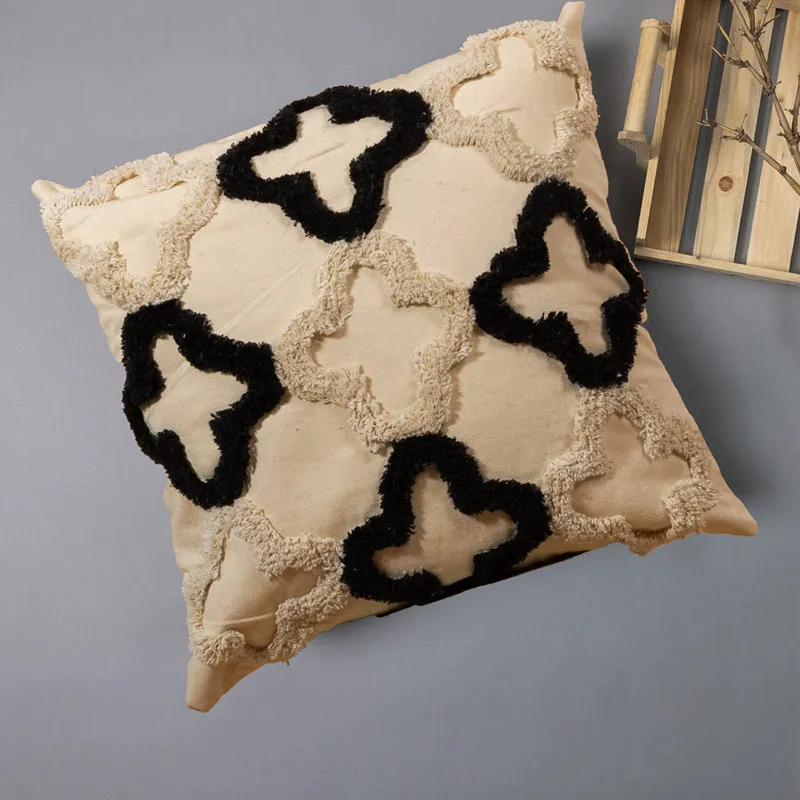 Mistre I Tufted Cushion Cover media 4