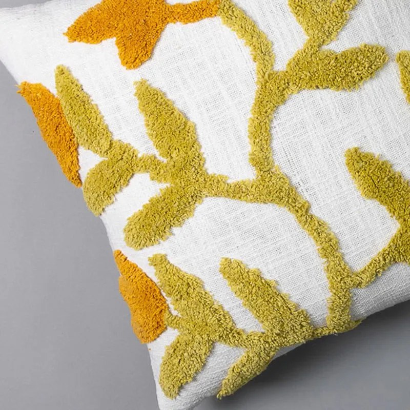 Botaniknot Tufted Cushion Cover media 4