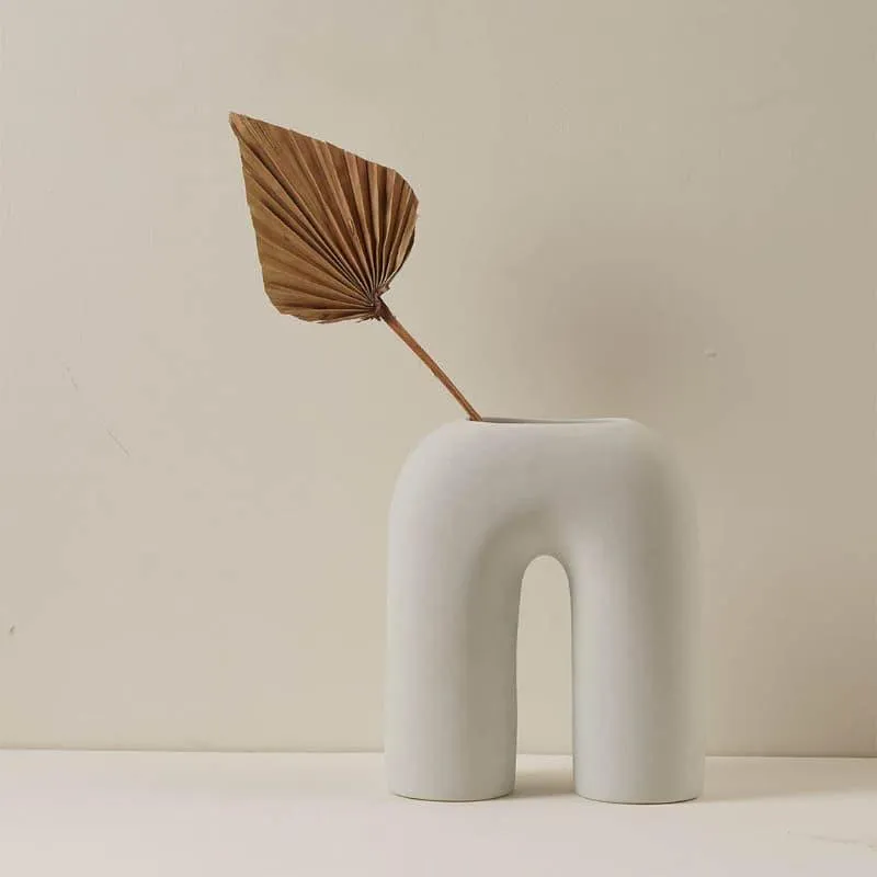 Oslo U Vase media 3
