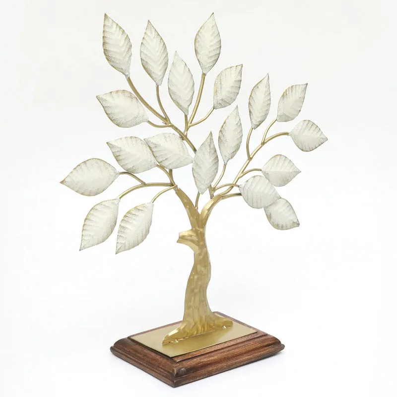 Yanika Tree Showpiece media 4