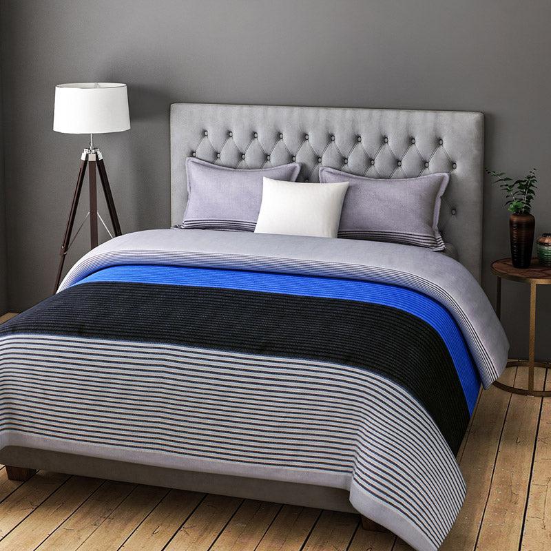 Stripe Wonder Printed Microfiber Bedsheet Old - 130 GSM - Queen/Double