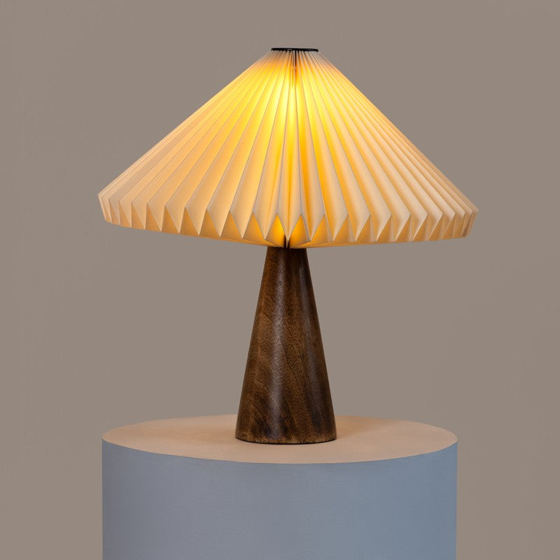 Fig Living Ballet Table Lamp - White,Brown media 3