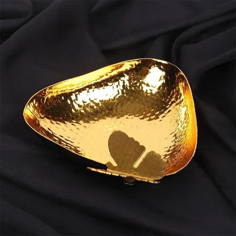 Tria Brass Tarwen Platter media 1