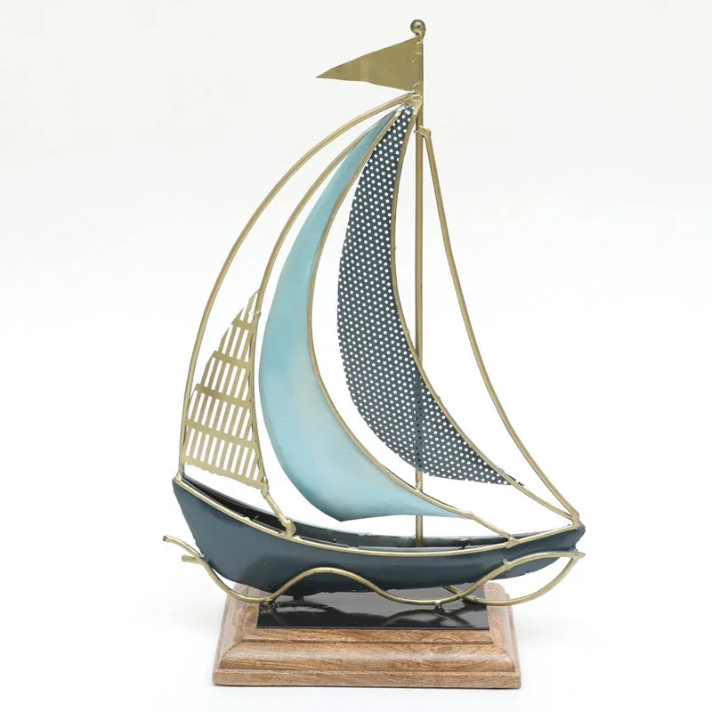 Gale Sail Showpiece media 3