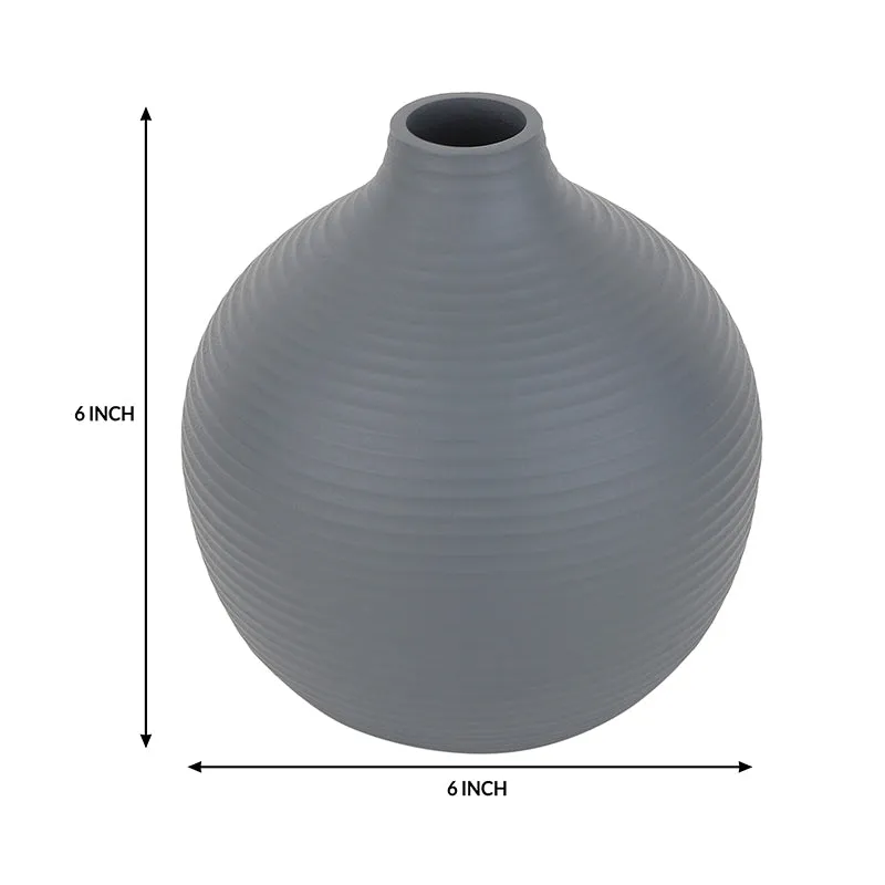 Vesare Curve Aluminium Vase - Blue media 5