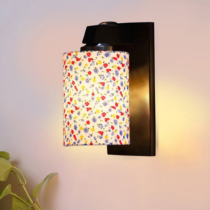 Eyrie Tiny Fleur Wooden Wall Lamp