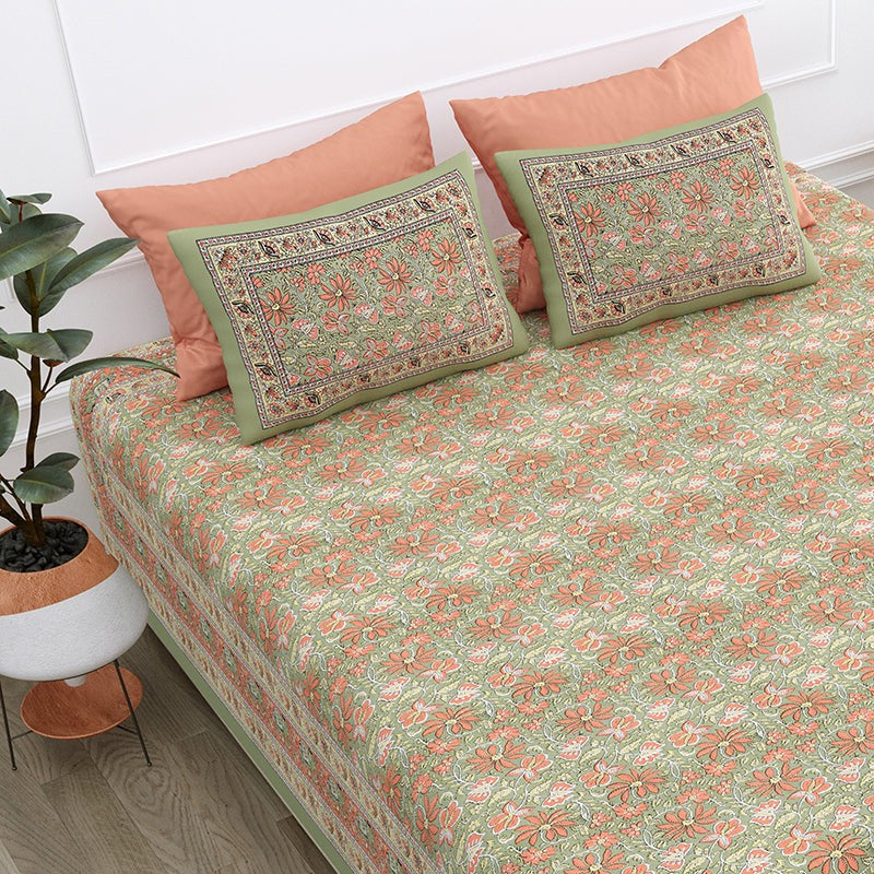 Aayushi Cotton Bedsheet (Green, Peach) - 180 TC media 4