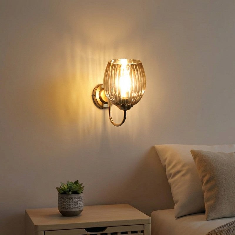 Onyx Glow Glass Wall Lamp