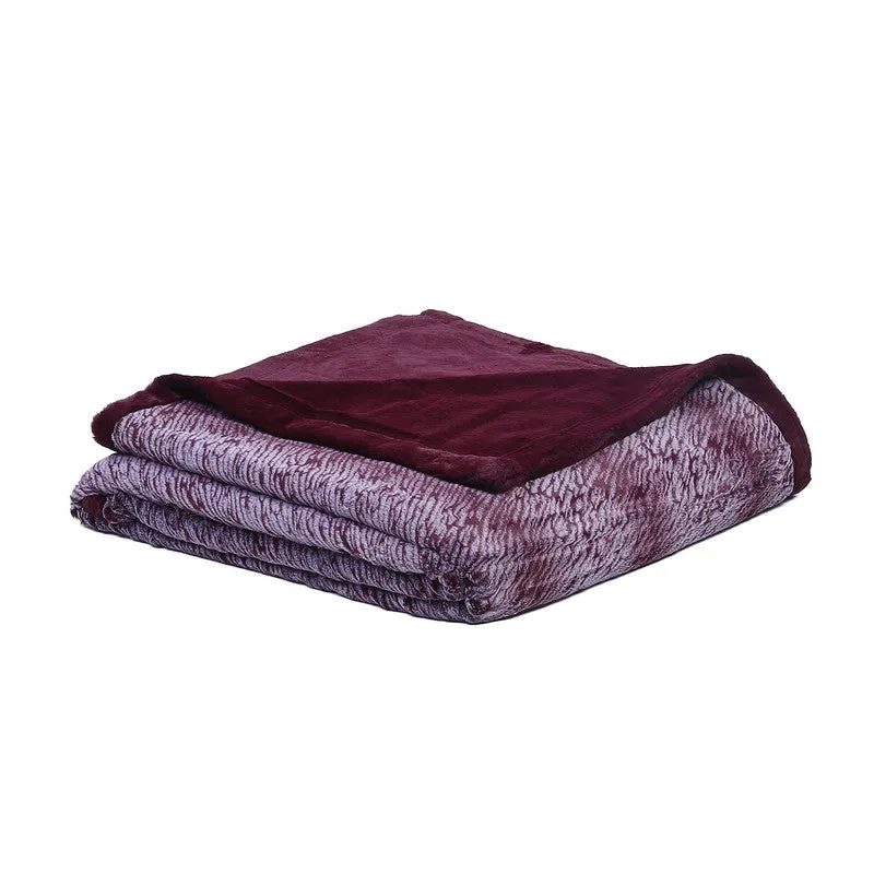 Monte Carlo Azure Dreamscape Blanket (Purple) - 850 GSM media 6