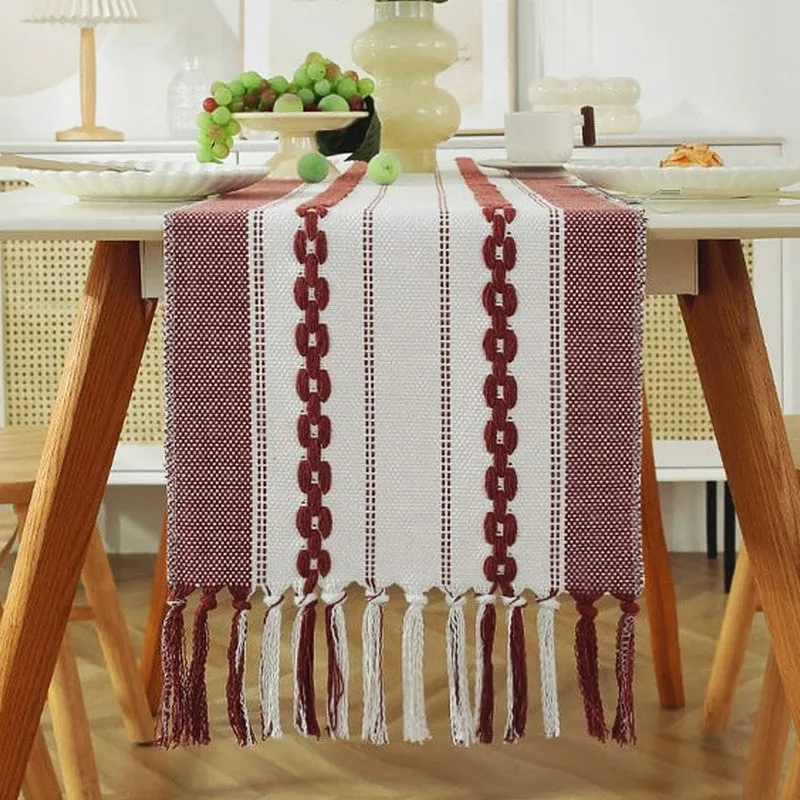 ArtGeo Cotton Table Runner - Purple media 3