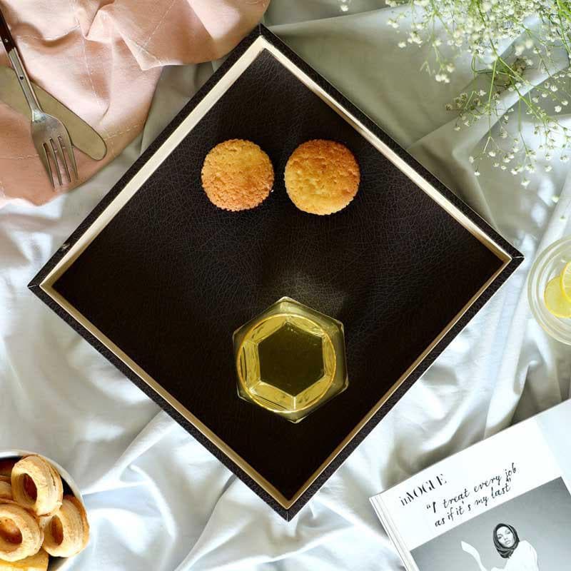 Dual Tone Serving Tray