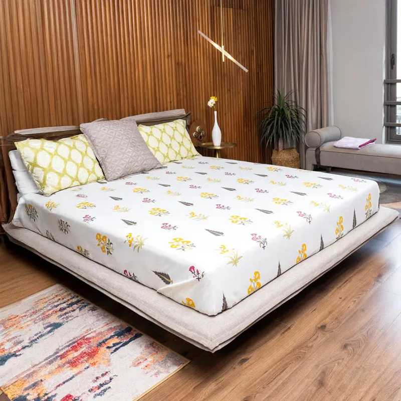 Urban Space Bageecha Cotton Bedsheet - 200 TC media 1
