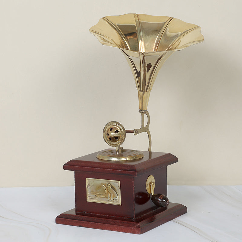 Brass · MDF