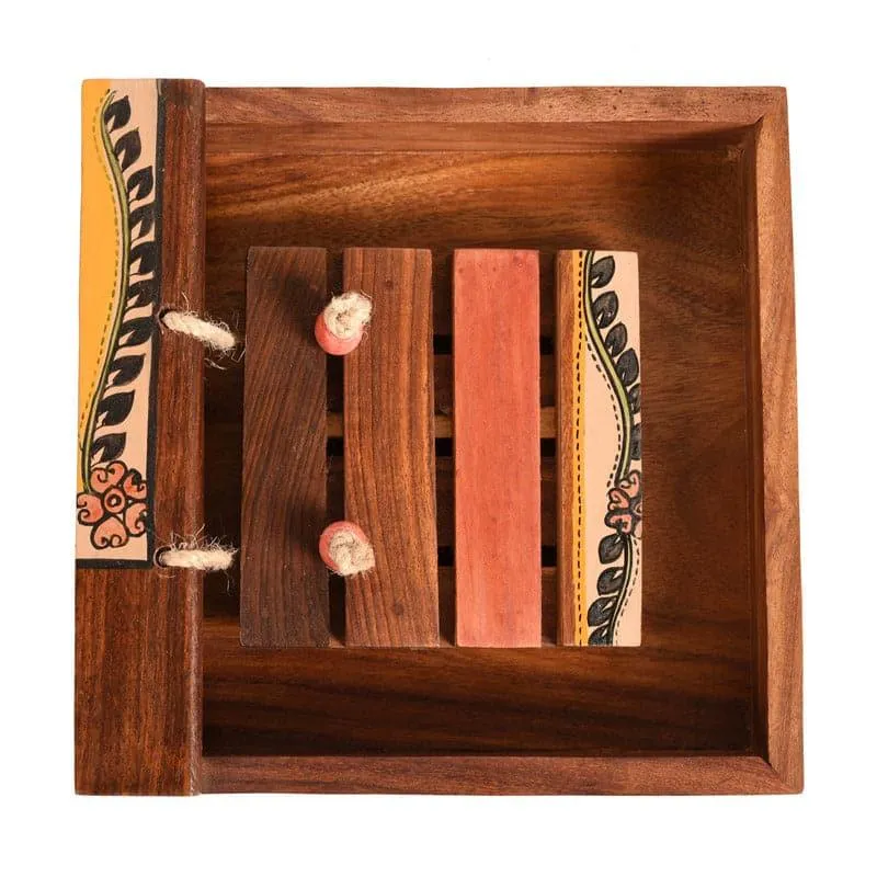Jora Tribal Tissue Holder media 4