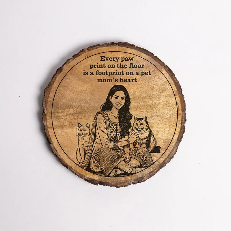 A Pet Mom's Heart Wood Showpiece - Round media 5