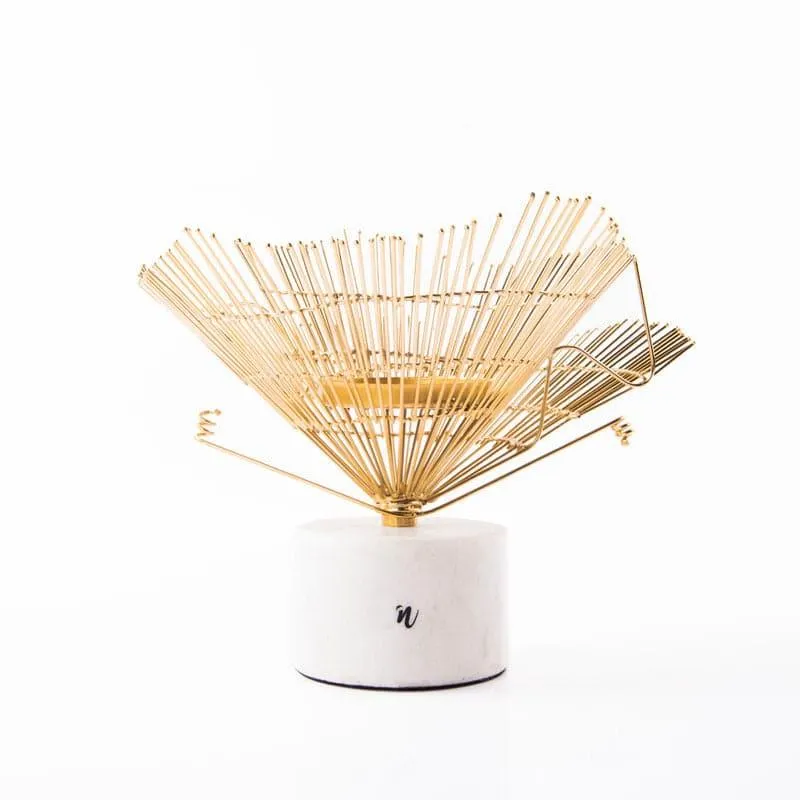 Flora Wave Candle Holder media 4