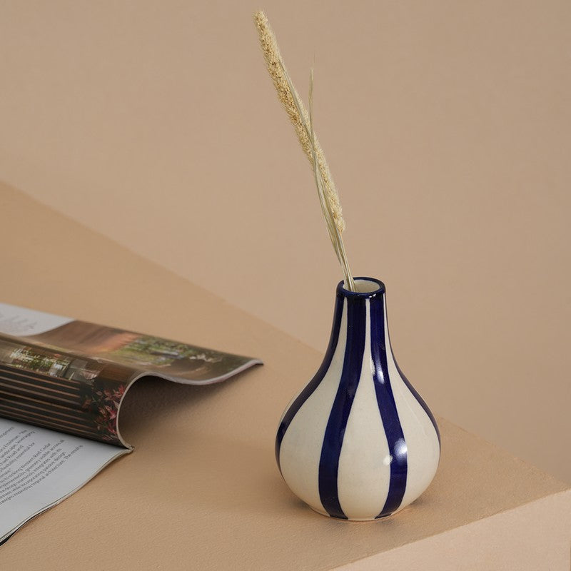 Waveon Ceramic Flower Vase - White,Dark Blue media 5