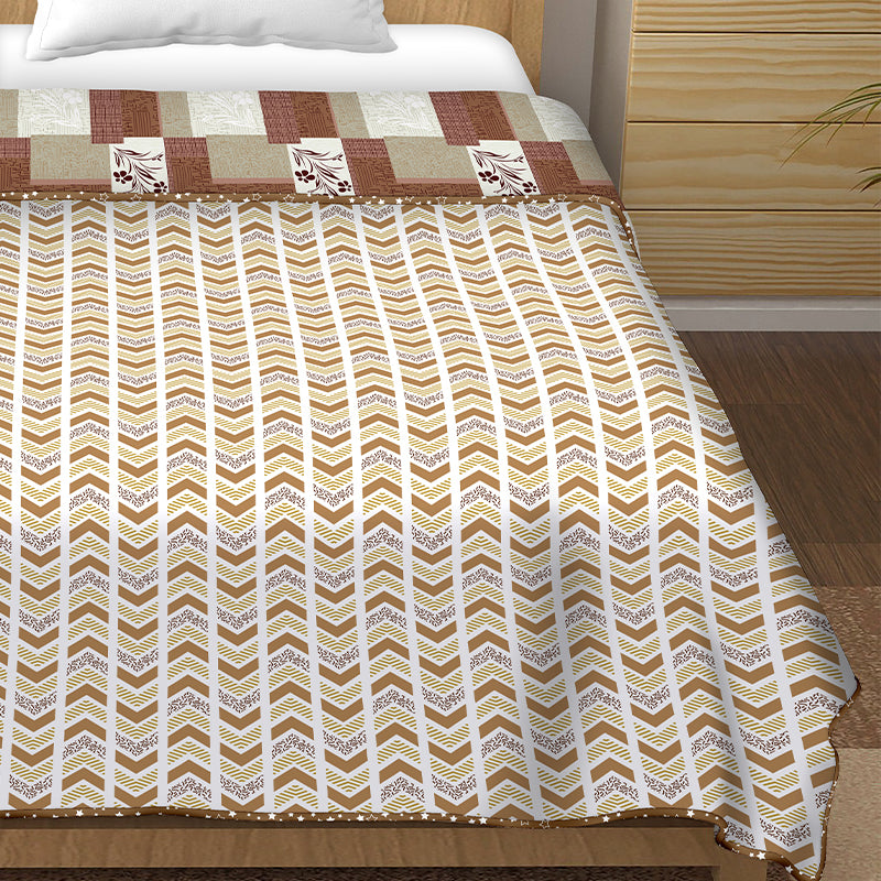 Nutan Floral Checkered Reversible Cotton Dohar media 4