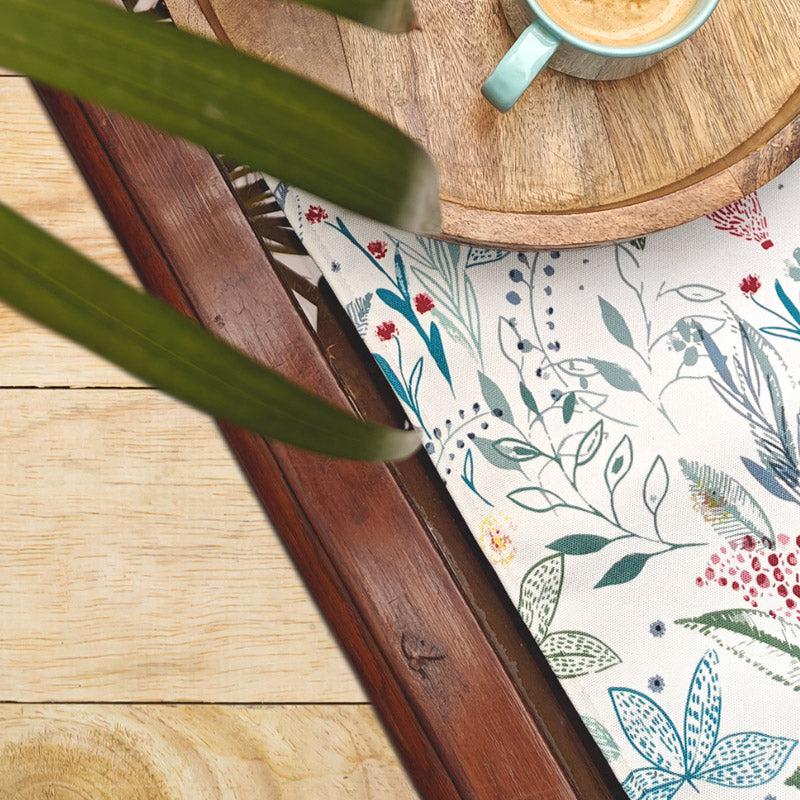 Unovia Poly Canvas Table Runner media 3