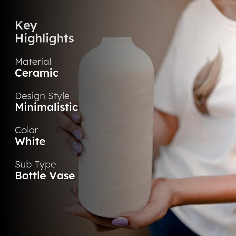 Mesora Vase - White media 2