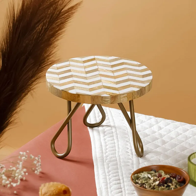 Chevra Cake Stand media 5